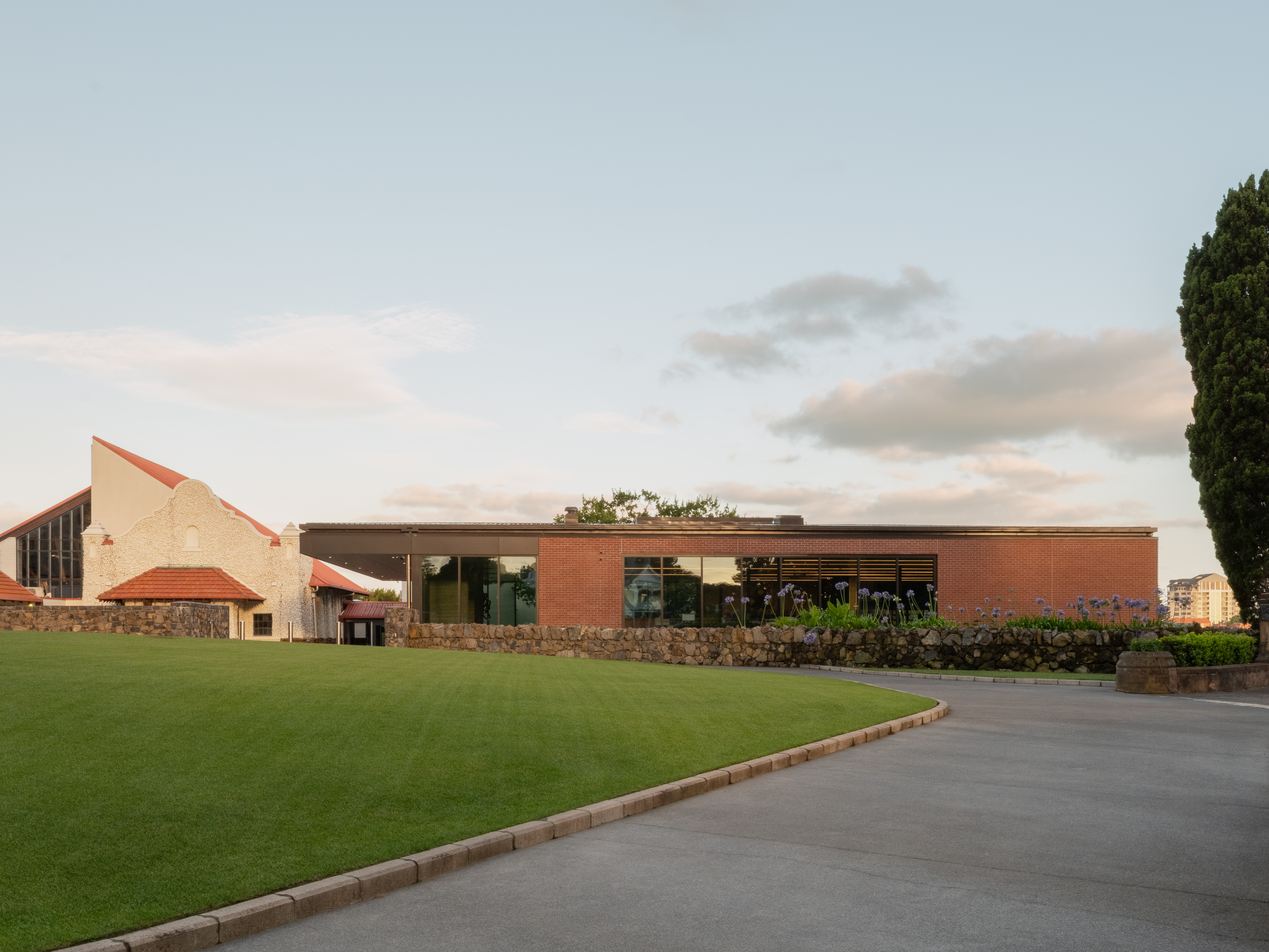 Te Ara Matauranga Description Jasmax 1